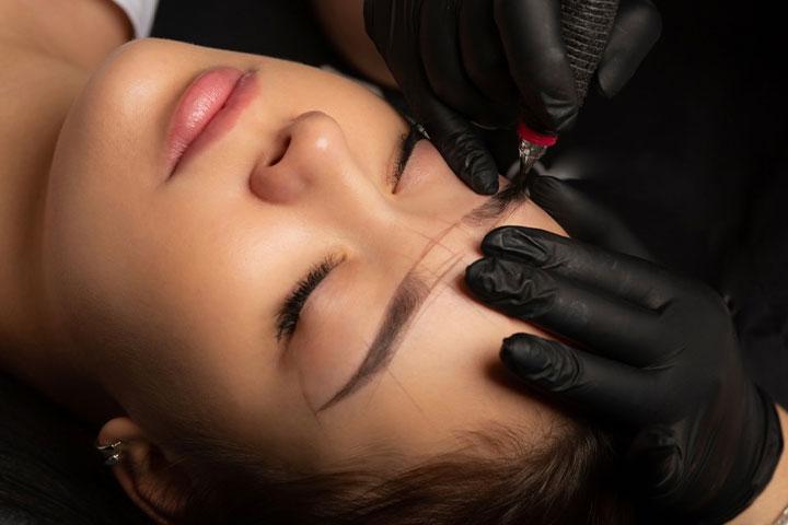 Tetovanie obočia <br>Permanentný make-up